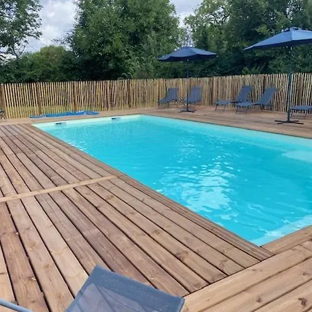 Du Fouilloux Kamp alanı La Mothe-Saint-Héray